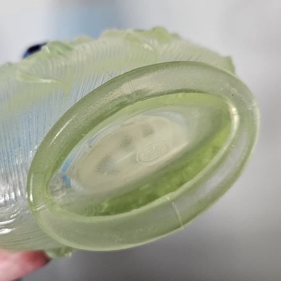 Fenton Lily of the Valley Basket - Picture 9 of 12